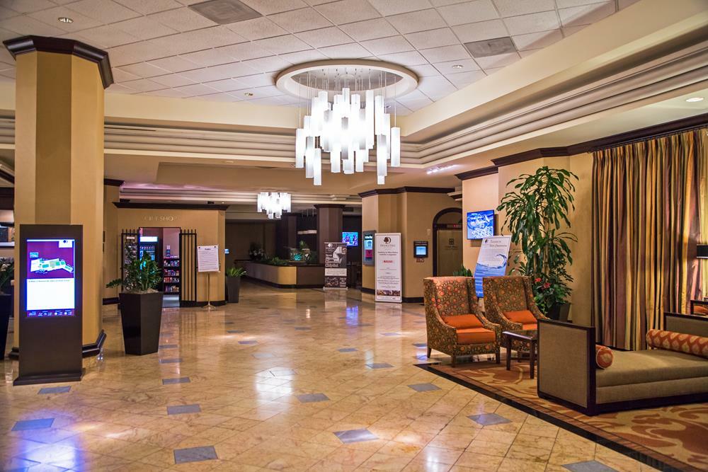 Hotel Doubletree By Hilton Modesto Esterno foto